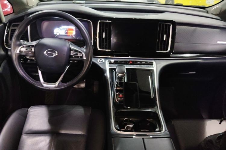 Used GAC Trumpchi M8 2021 Lingxiu Series 390T Deluxe Edition Center Console