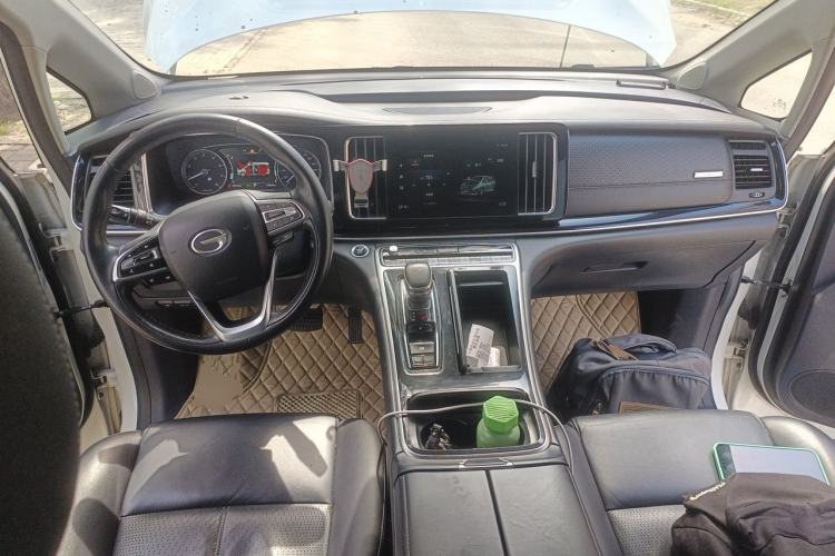Used GAC Trumpchi M8 2021 Lingxiu Series 390T Deluxe Edition Center Console