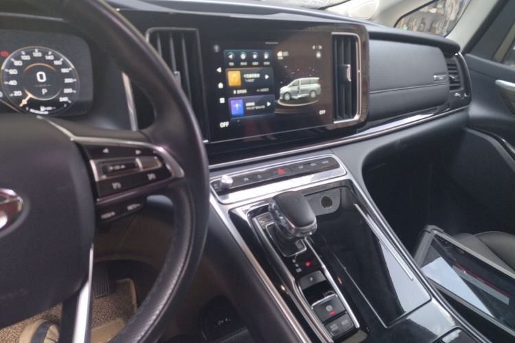 Used GAC Trumpchi M8 2021 Lingxiu Series 390T Ultimate Edition Center Console