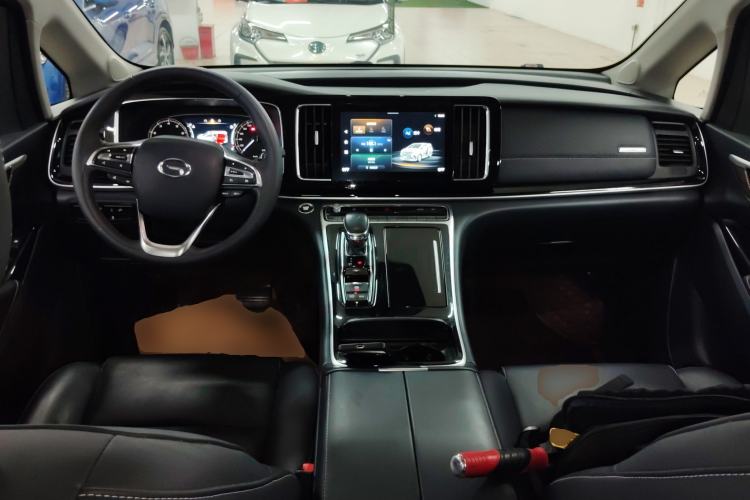 Used GAC Trumpchi M8 2021 Lingxiu Series 390T Deluxe Edition Center Console