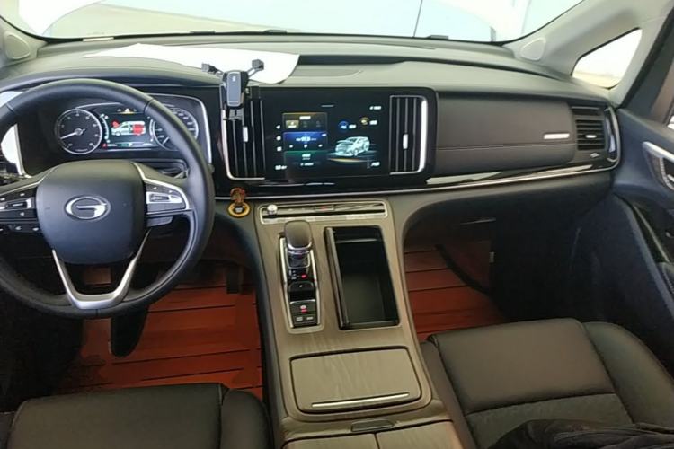 Used GAC Trumpchi M8 2021 Lingxiu Series 390T Luxury Edition Center Console