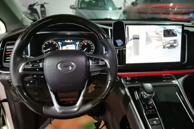 Used GAC Trumpchi M8 2021 Revised Version Lingxiu Series 390T Luxury Edition Center Console