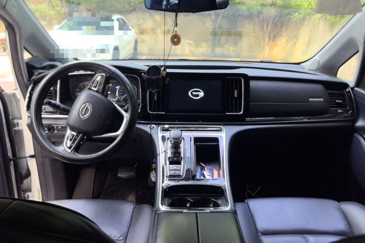 Used GAC Trumpchi M8 2021 Lingxiu Series 390T Deluxe Edition Center Console