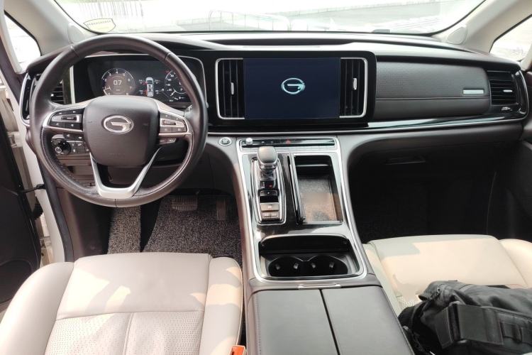 Used GAC Trumpchi M8 2021 Lingxiu Series 390T Ultimate Edition Center Console