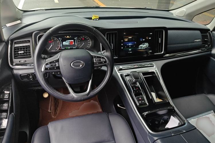 Used GAC Trumpchi M8 2021 Lingxiu Series 390T Deluxe Edition Center Console