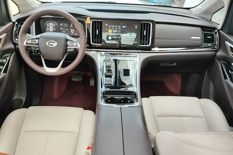 Used GAC Trumpchi M8 2021 Lingxiu Series 390T Ultimate Edition Center Console
