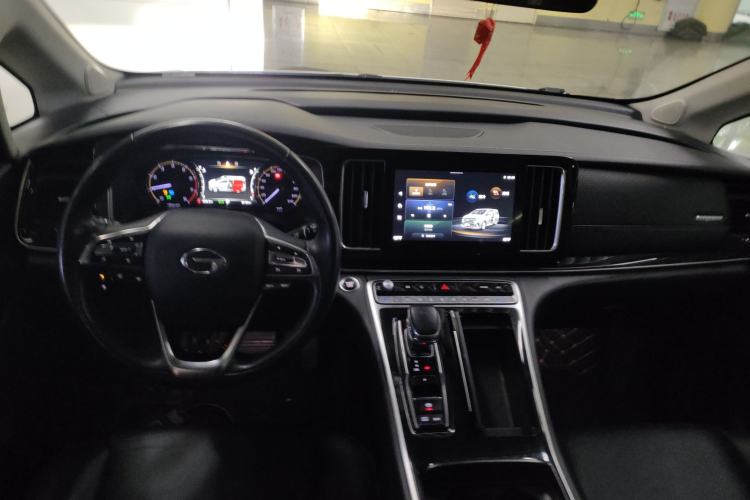 Used GAC Trumpchi M8 2021 Lingxiu Series 390T Deluxe Edition Center Console