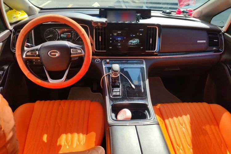 Used GAC Trumpchi M8 2021 Lingxiu Series 390T Luxury Edition Center Console