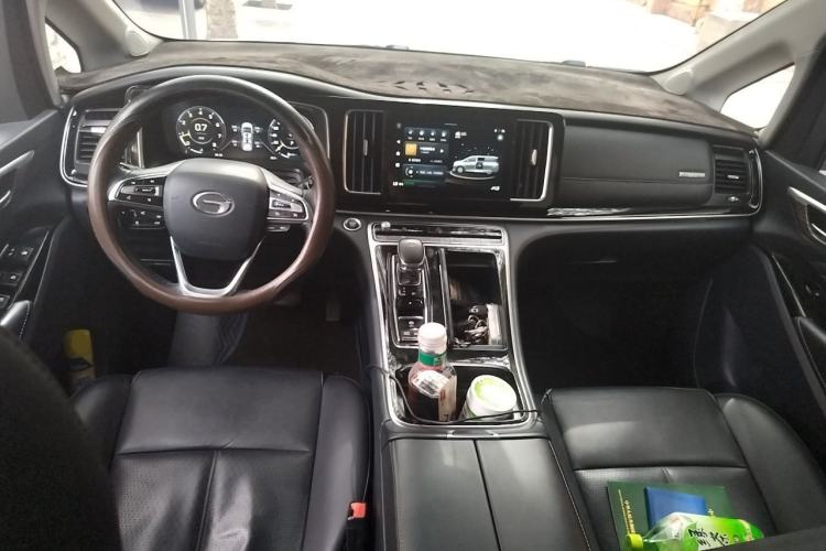 Used GAC Trumpchi M8 2021 Lingxiu Series 390T Deluxe Edition Center Console