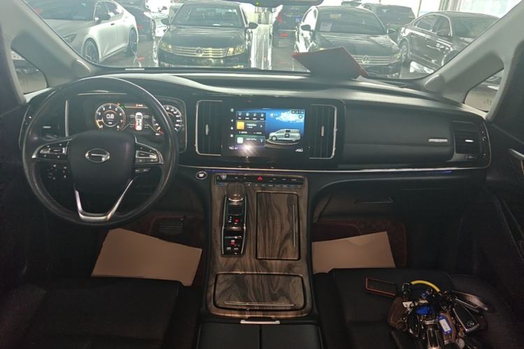 Used GAC Trumpchi M8 2021 Master Series 390T Ultimate Edition Center Console