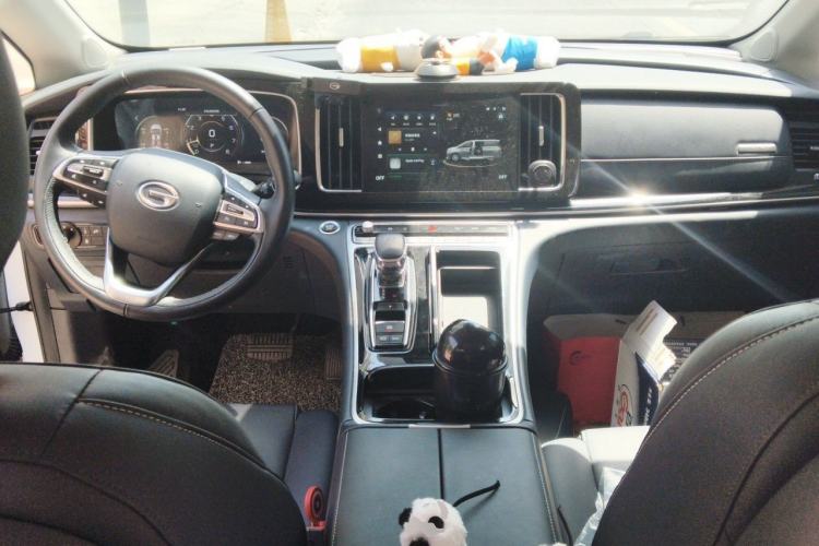 Used GAC Trumpchi M8 2021 Lingxiu Series 390T Ultimate Edition Center Console