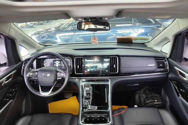 Used GAC Trumpchi M8 2021 Master Series 390T Ultimate Edition Center Console