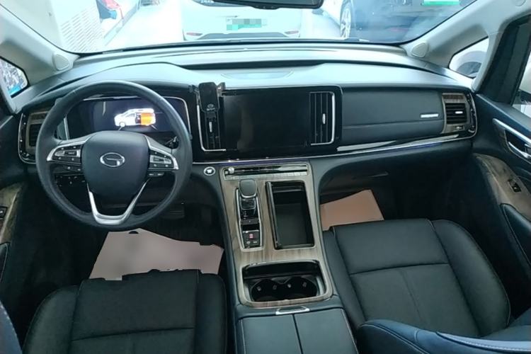 Used GAC Trumpchi M8 2021 Lingxiu Series 390T Deluxe Edition Center Console