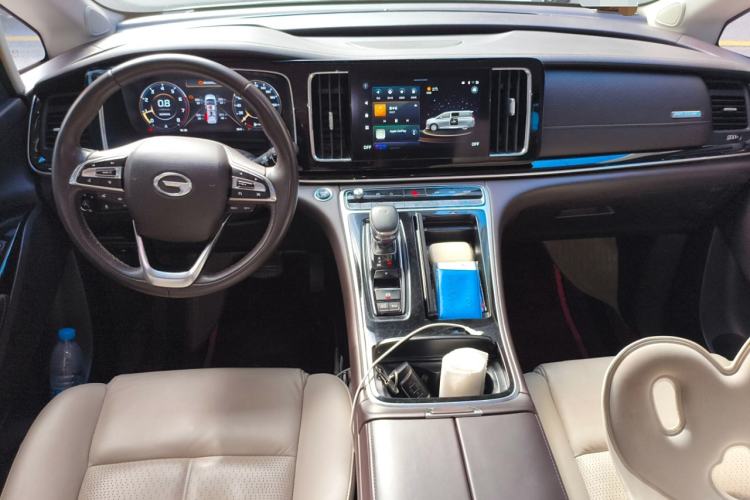 Used GAC Trumpchi M8 2021 Lingxiu Series 390T Ultimate Edition Center Console
