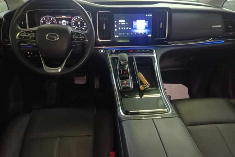 Used GAC Trumpchi M8 2021 Lingxiu Series 390T Ultimate Edition Center Console