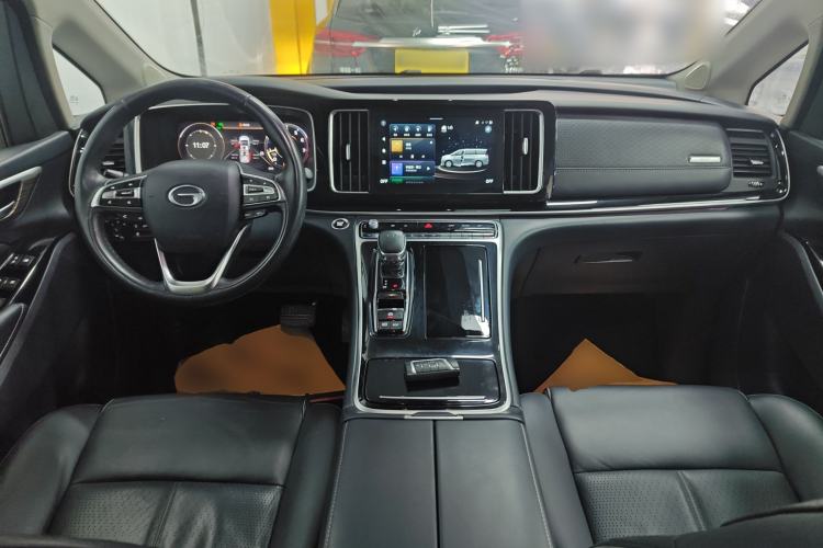 Used GAC Trumpchi M8 2021 Lingxiu Series 390T Deluxe Edition Center Console
