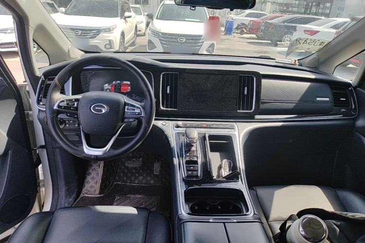 Used GAC Trumpchi M8 2021 Lingxiu Series 390T Ultimate Edition Center Console