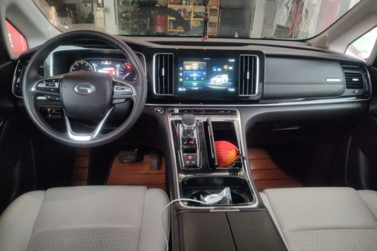 Used GAC Trumpchi M8 2021 Lingxiu Series 390T Luxury Edition Center Console