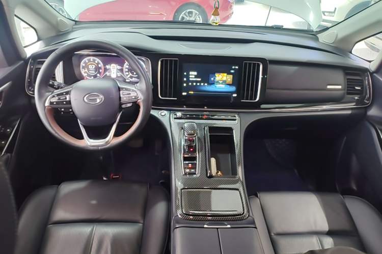 Used GAC Trumpchi M8 2021 Master Series 390T Prestige Edition Center Console