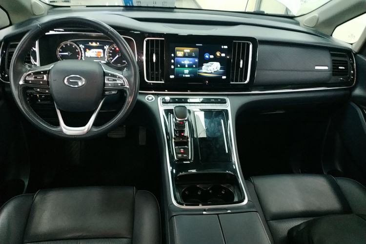 Used GAC Trumpchi M8 2021 Lingxiu Series 390T Deluxe Edition Center Console