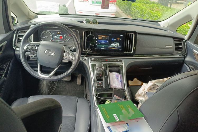 Used GAC Trumpchi M8 2021 Lingxiu Series 390T Deluxe Edition Center Console
