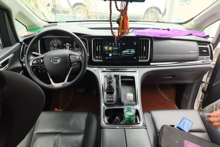 Used GAC Trumpchi M8 2021 Lingxiu Series 390T Ultimate Edition Center Console