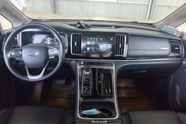 Used GAC Trumpchi M8 2021 Lingxiu Series 390T Ultimate Edition Center Console