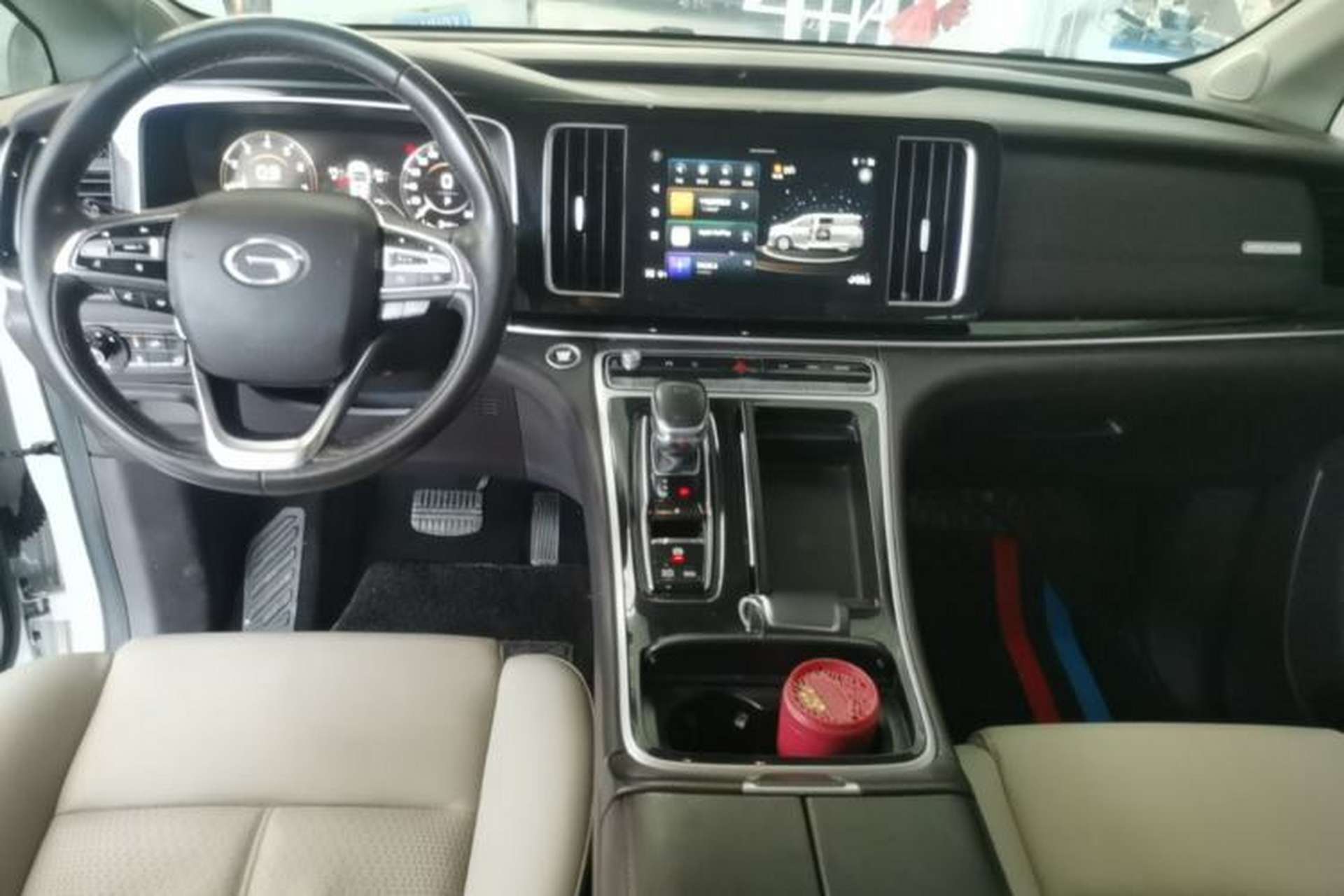 Used GAC Trumpchi M8 2021 Lingxiu Series 390T Ultimate Edition Center Console