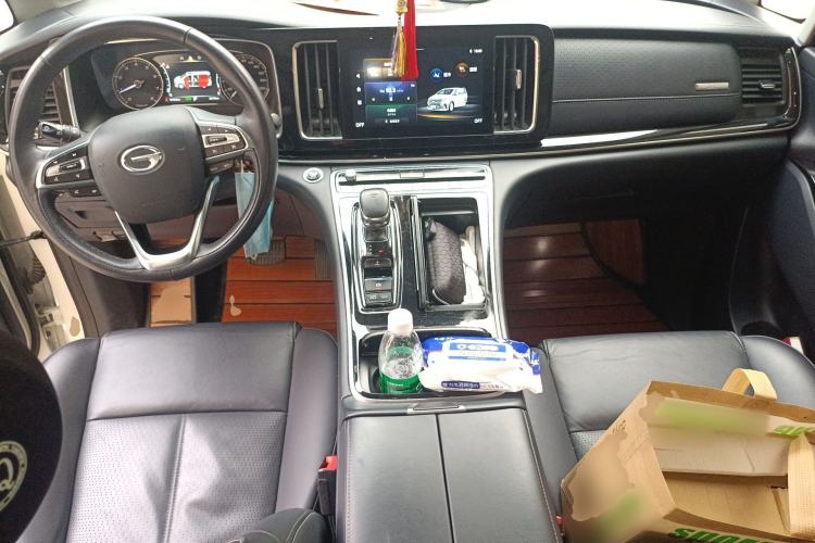 Used GAC Trumpchi M8 2021 Lingxiu Series 390T Deluxe Edition Center Console