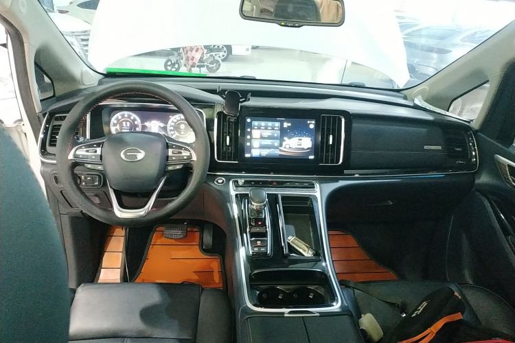 Used GAC Trumpchi M8 2021 Lingxiu Series 390T Ultimate Edition Center Console
