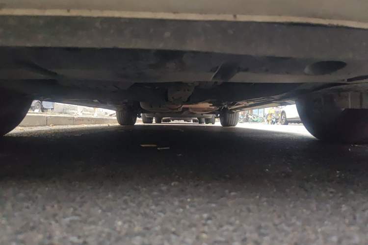 Used GAC Trumpchi M8 2021 Lingxiu Series 390T Deluxe Edition Chassis Front