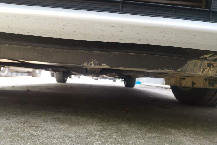 Used GAC Trumpchi M8 2021 Lingxiu Series 390T Deluxe Edition Chassis Front
