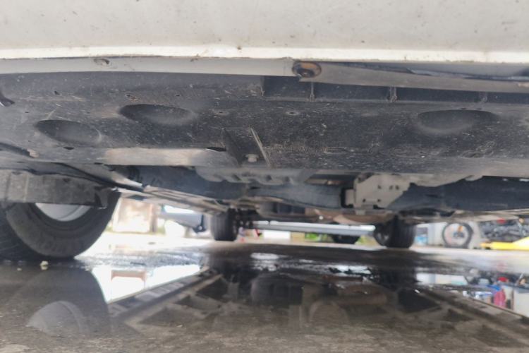 Used GAC Trumpchi M8 2021 Lingxiu Series 390T Deluxe Edition Chassis Front