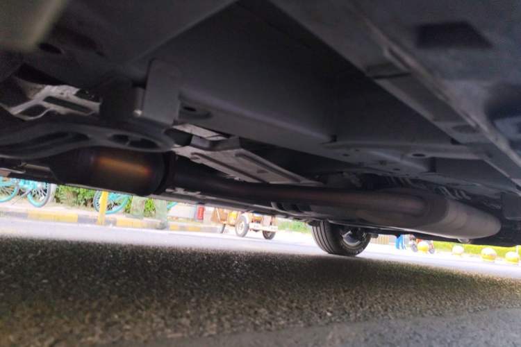 Used GAC Trumpchi M8 2021 Lingxiu Series 390T Ultimate Edition Chassis Front Left