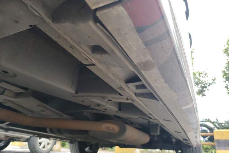 Used GAC Trumpchi M8 2021 Lingxiu Series 390T Deluxe Edition Chassis Front Left