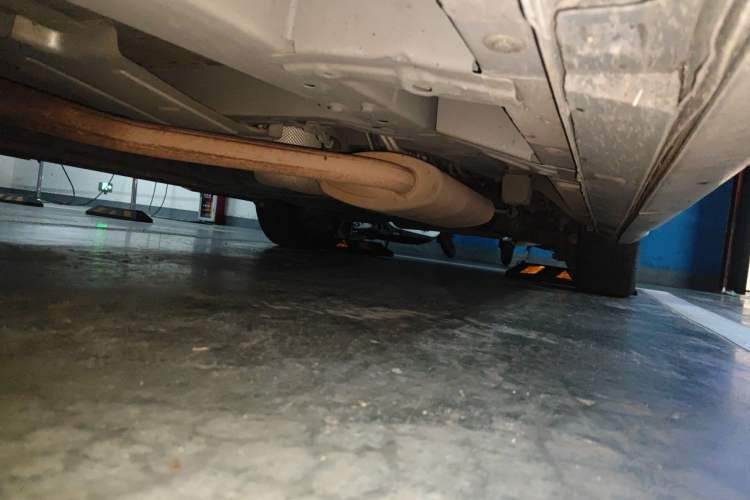 Used GAC Trumpchi M8 2021 Lingxiu Series 390T Deluxe Edition Chassis Front Left
