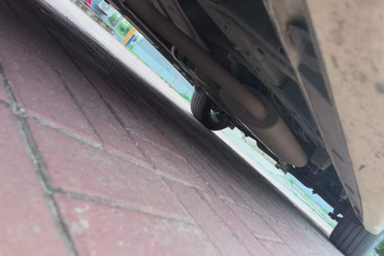 Used GAC Trumpchi M8 2021 Lingxiu Series 390T Ultimate Edition Chassis Front Left