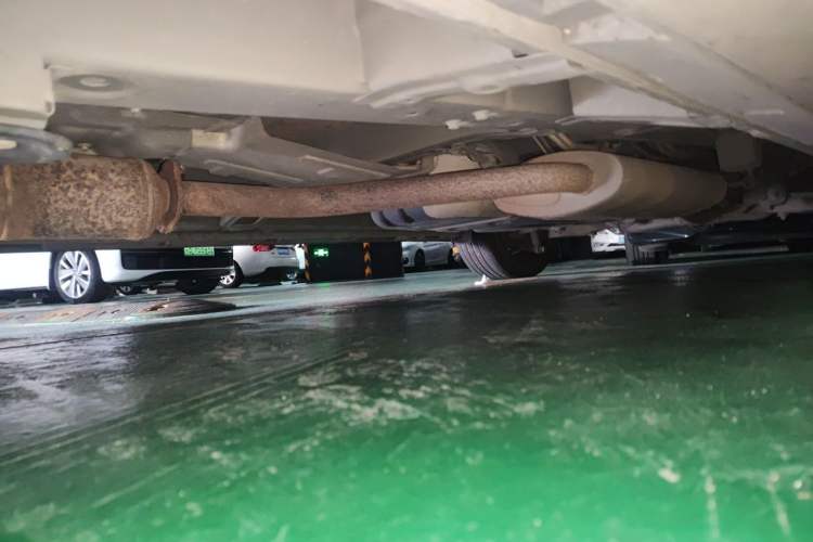 Used GAC Trumpchi M8 2021 Lingxiu Series 390T Ultimate Edition Chassis Front Left