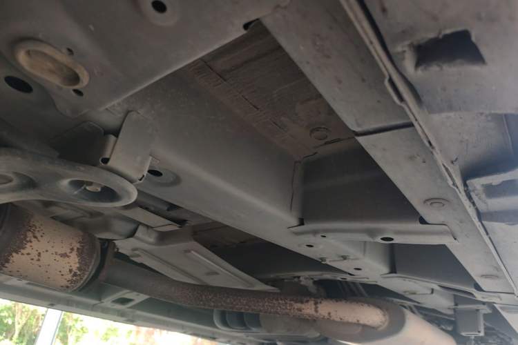 Used GAC Trumpchi M8 2021 Lingxiu Series 390T Ultimate Edition Chassis Front Left
