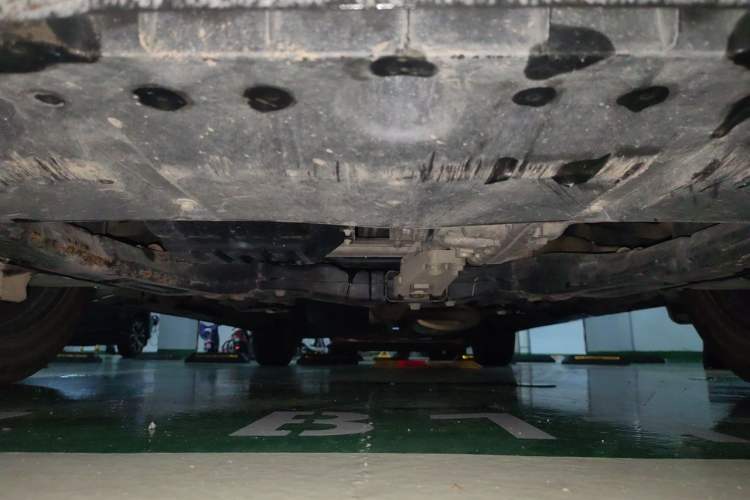 Used GAC Trumpchi M8 2021 Lingxiu Series 390T Ultimate Edition Chassis Front