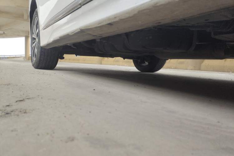Used GAC Trumpchi M8 2021 Lingxiu Series 390T Deluxe Edition Chassis Front Right