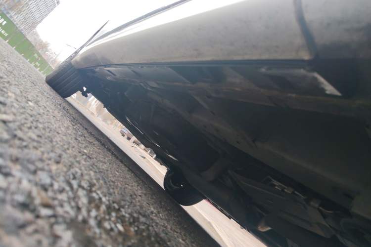 Used GAC Trumpchi M8 2021 Lingxiu Series 390T Deluxe Edition Chassis Front Right