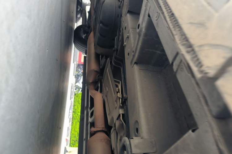 Used GAC Trumpchi M8 2021 Master Series 390T Prestige Edition Chassis Front Right