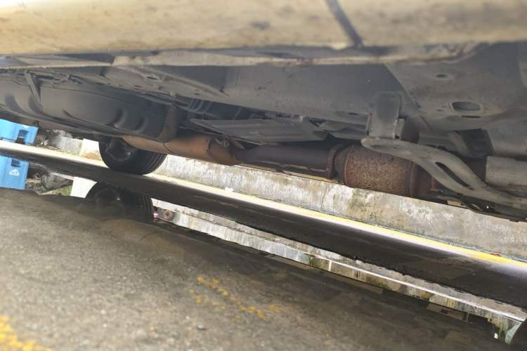 Used GAC Trumpchi M8 2021 Lingxiu Series 390T Deluxe Edition Chassis Front Right