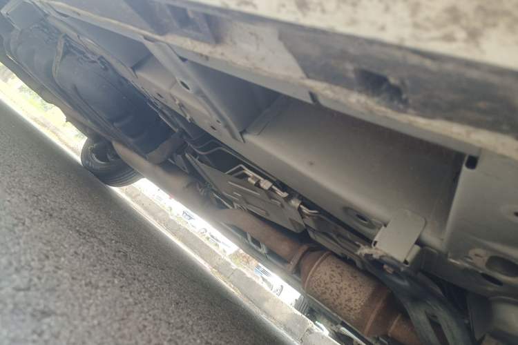Used GAC Trumpchi M8 2021 Lingxiu Series 390T Deluxe Edition Chassis Front Right