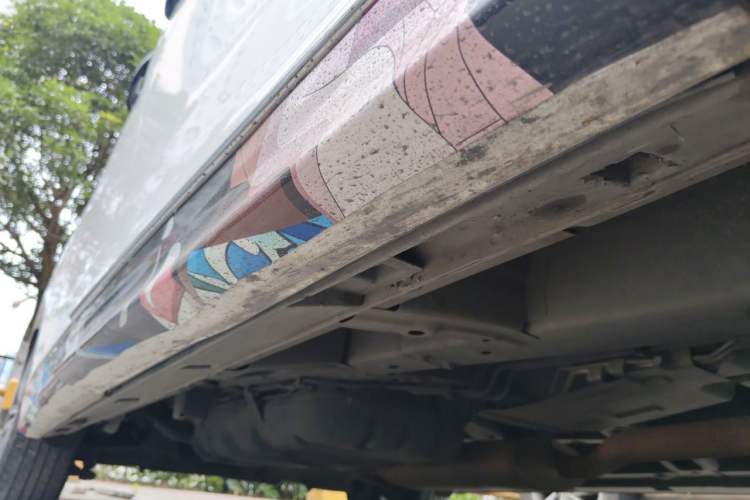 Used GAC Trumpchi M8 2021 Lingxiu Series 390T Deluxe Edition Chassis Front Right