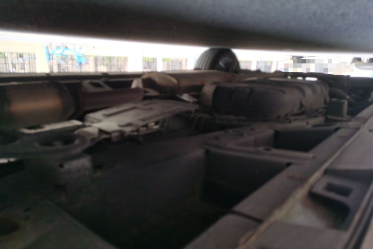 Used GAC Trumpchi M8 2021 Lingxiu Series 390T Deluxe Edition Chassis Front Right