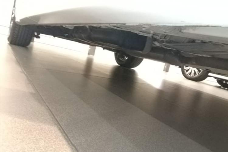 Used GAC Trumpchi M8 2021 Lingxiu Series 390T Luxury Edition Chassis Front Right