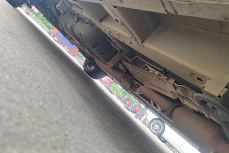 Used GAC Trumpchi M8 2021 Lingxiu Series 390T Ultimate Edition Chassis Front Right