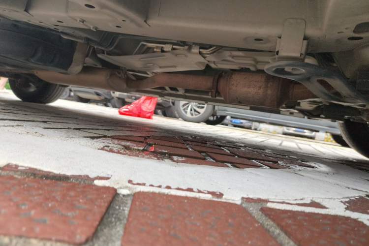 Used GAC Trumpchi M8 2021 Lingxiu Series 390T Ultimate Edition Chassis Front Right